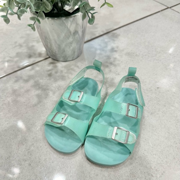 Baby girl Velcro sandals size 9-12 months - Picture 2 of 4